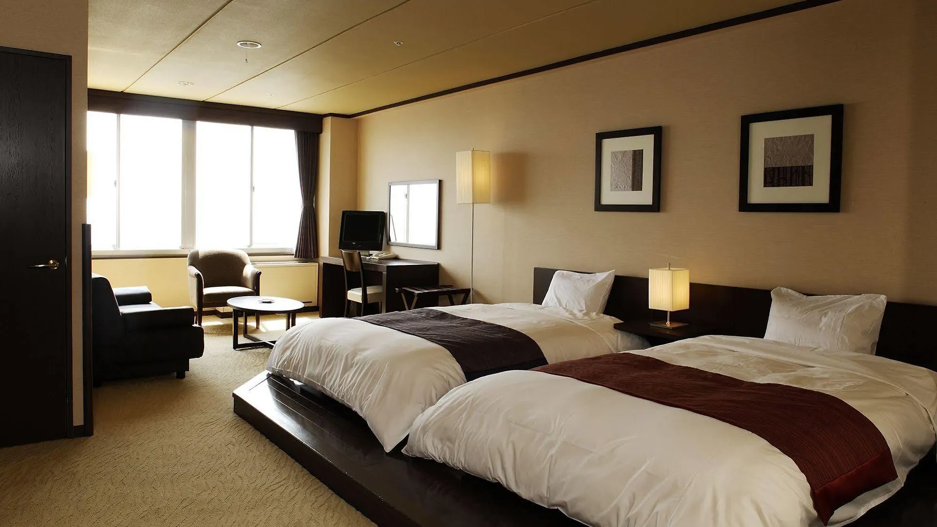 האקודאטה Yunokawa Grand Hotel